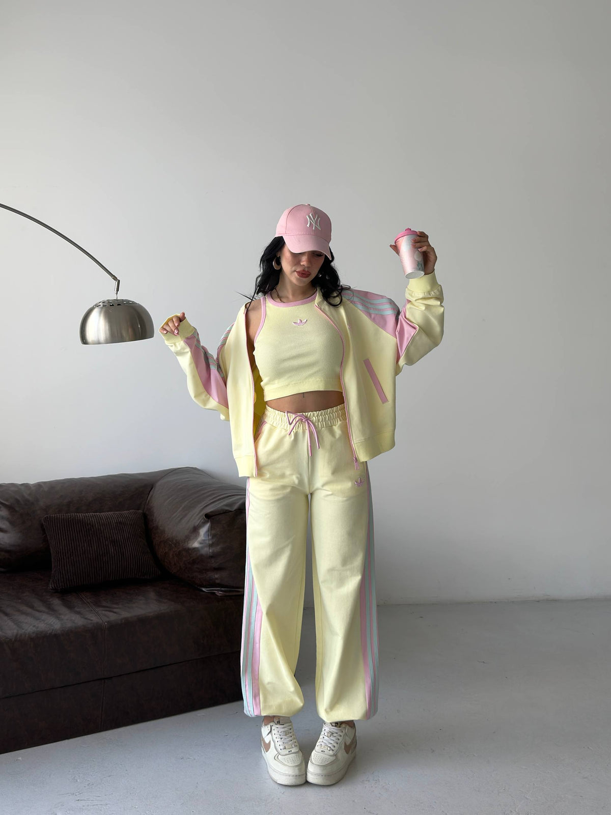 Buttercup set